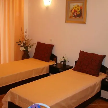 Saint Elena Apartcomplex شقة فندقية