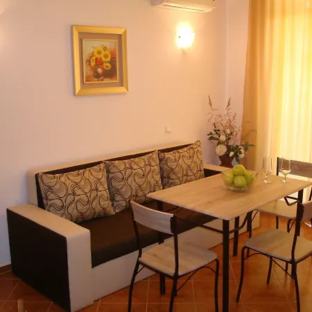 Saint Elena Apartcomplex Apart Otel